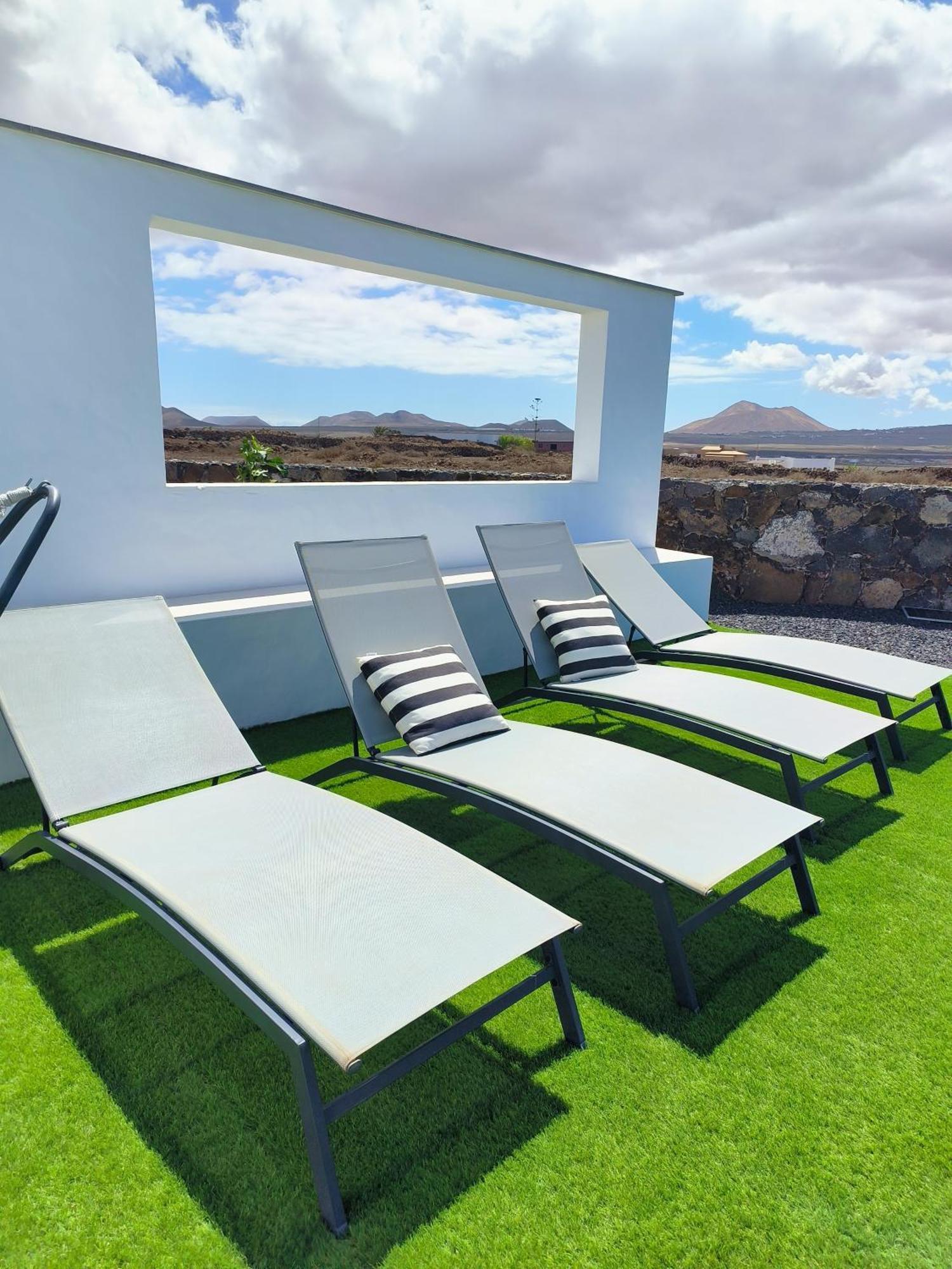 Villa Los Volcanes Lajares Exterior foto